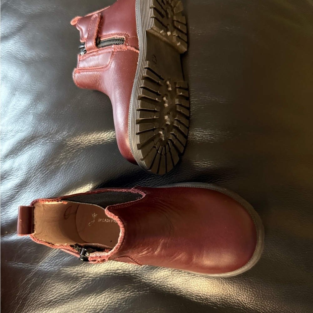 Brand new without tag Jacadi Kids Bootie - Rich Burgundy